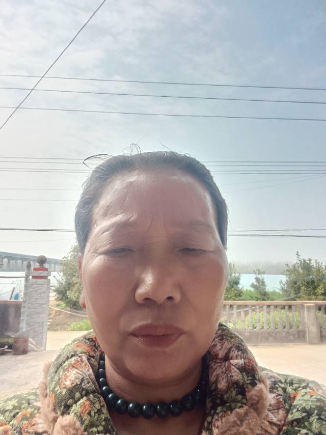 刘阿姨照片