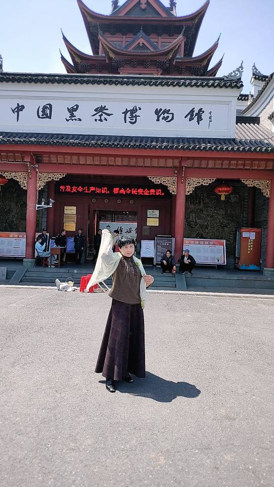 石阿姨照片