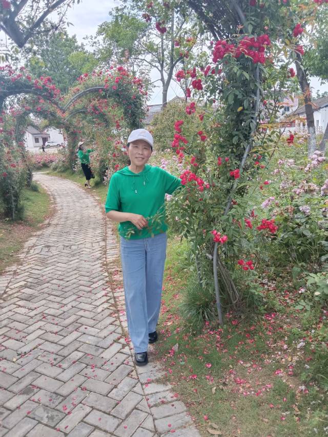 胡阿姨照片