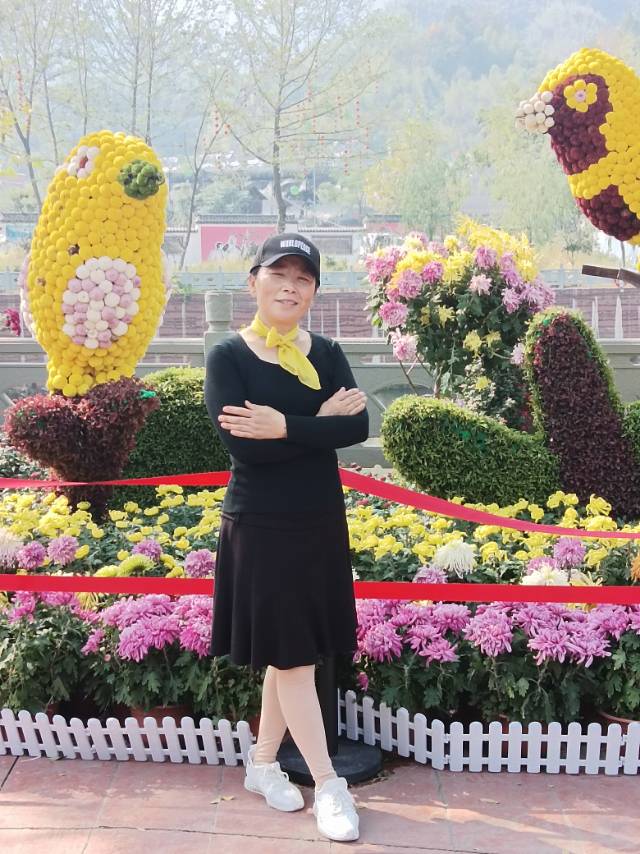 胡阿姨照片