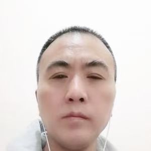 冯护工照片