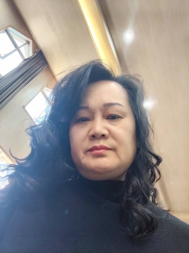 小阿姨照片