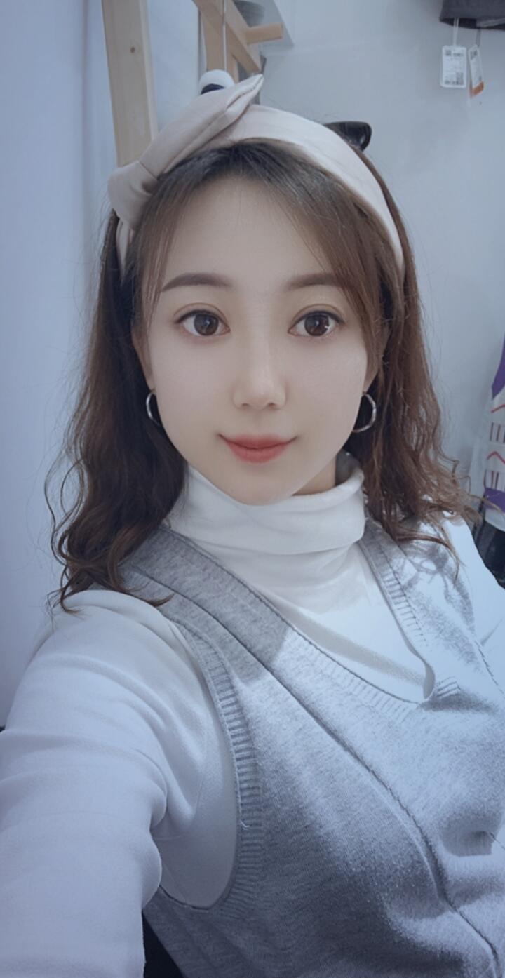 阿姨资料照片