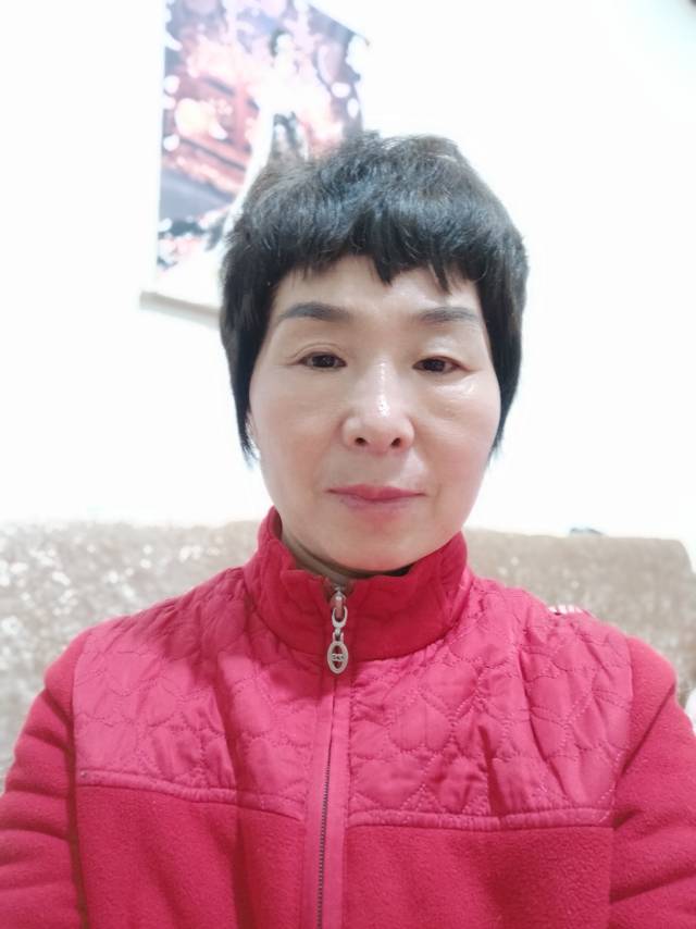 程阿姨照片