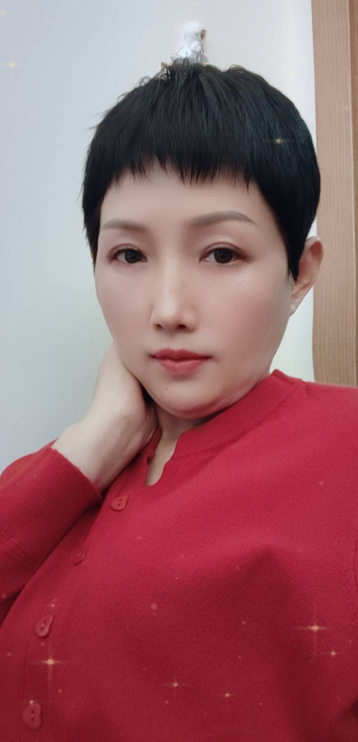 张阿姨照片