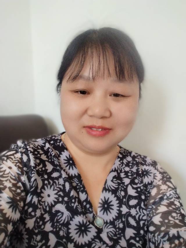 阿姨资料照片