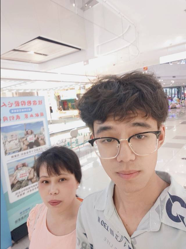 刘阿姨照片