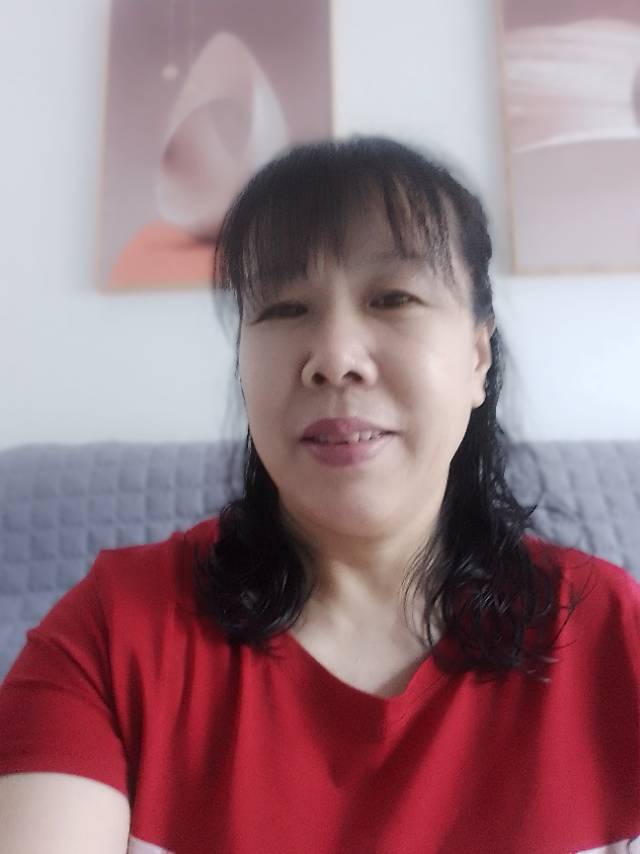 季护工照片