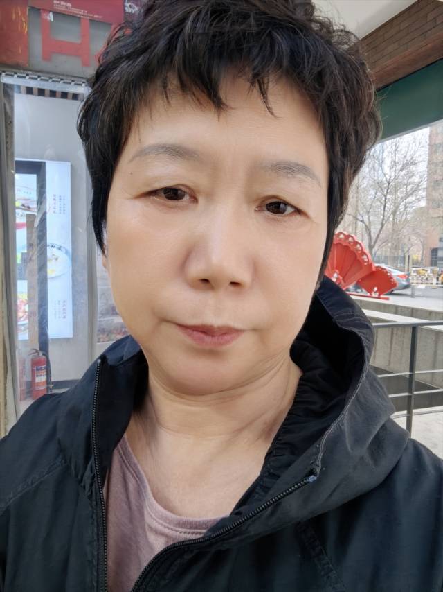 张阿姨照片