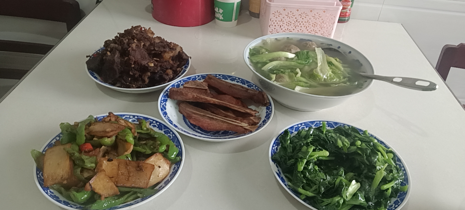张护工照片