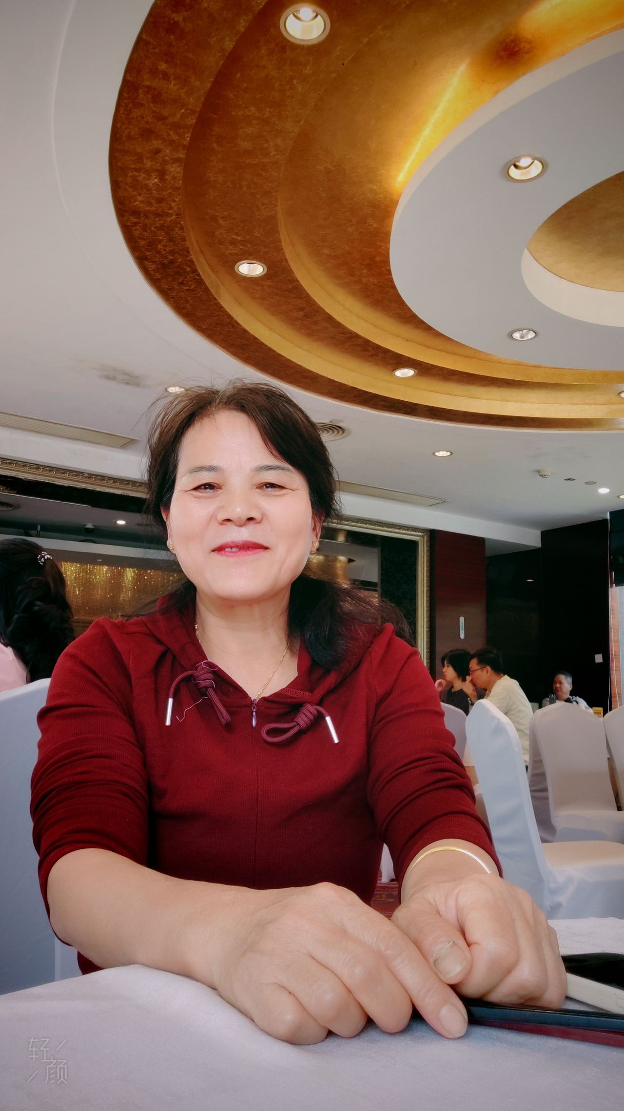 张阿姨照片