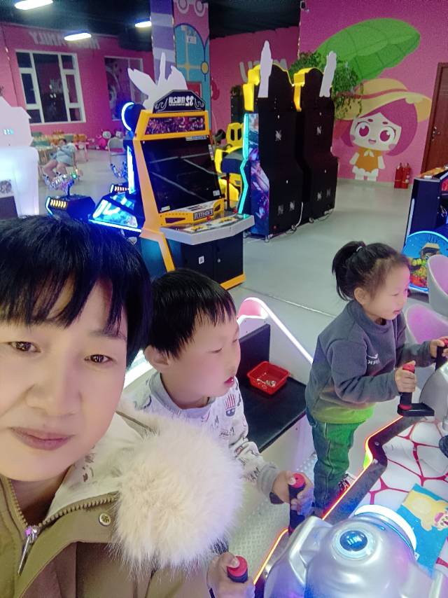 贺阿姨照片