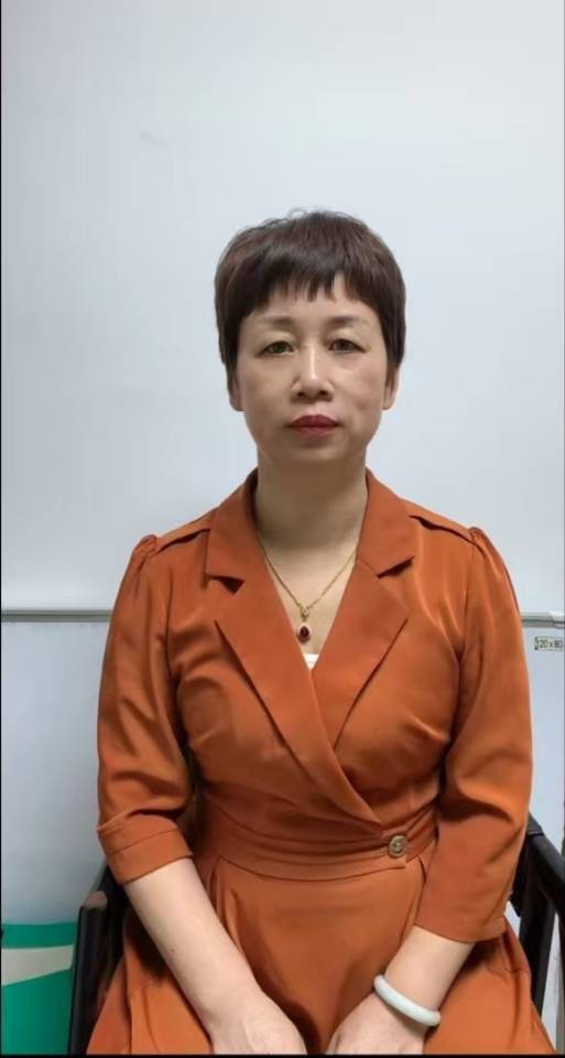 吴阿姨照片