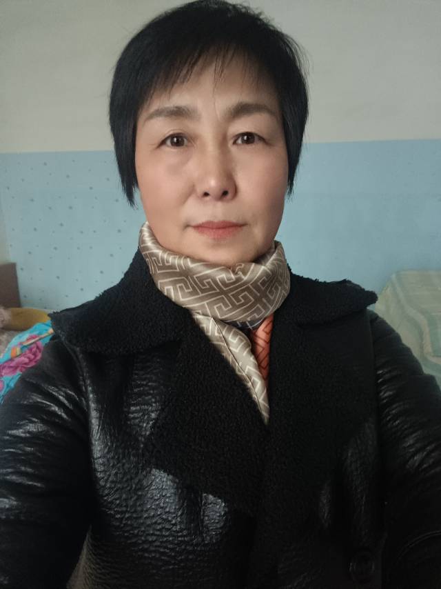 张护工照片