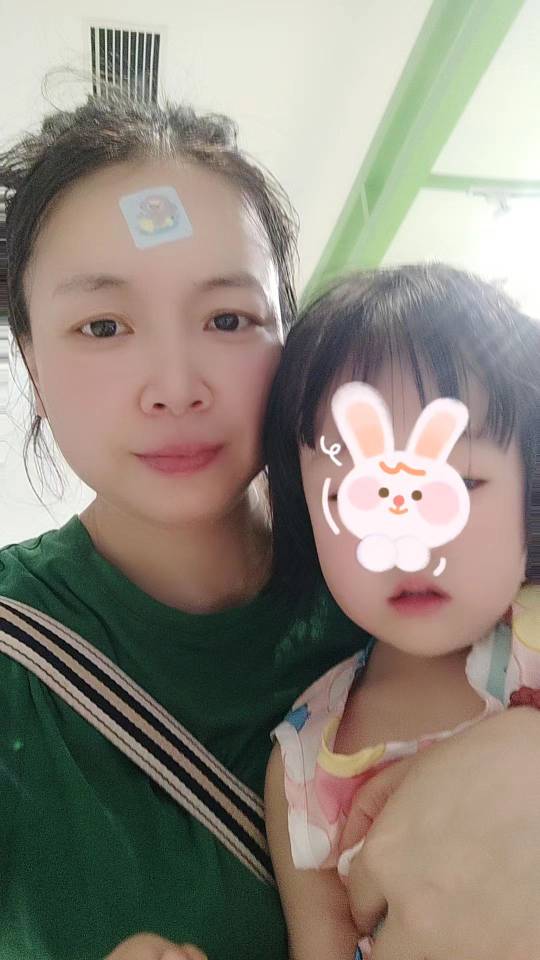 阿姨资料照片