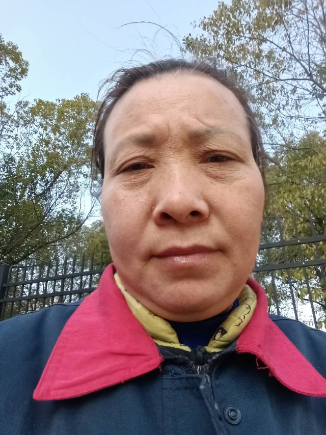 李阿姨照片