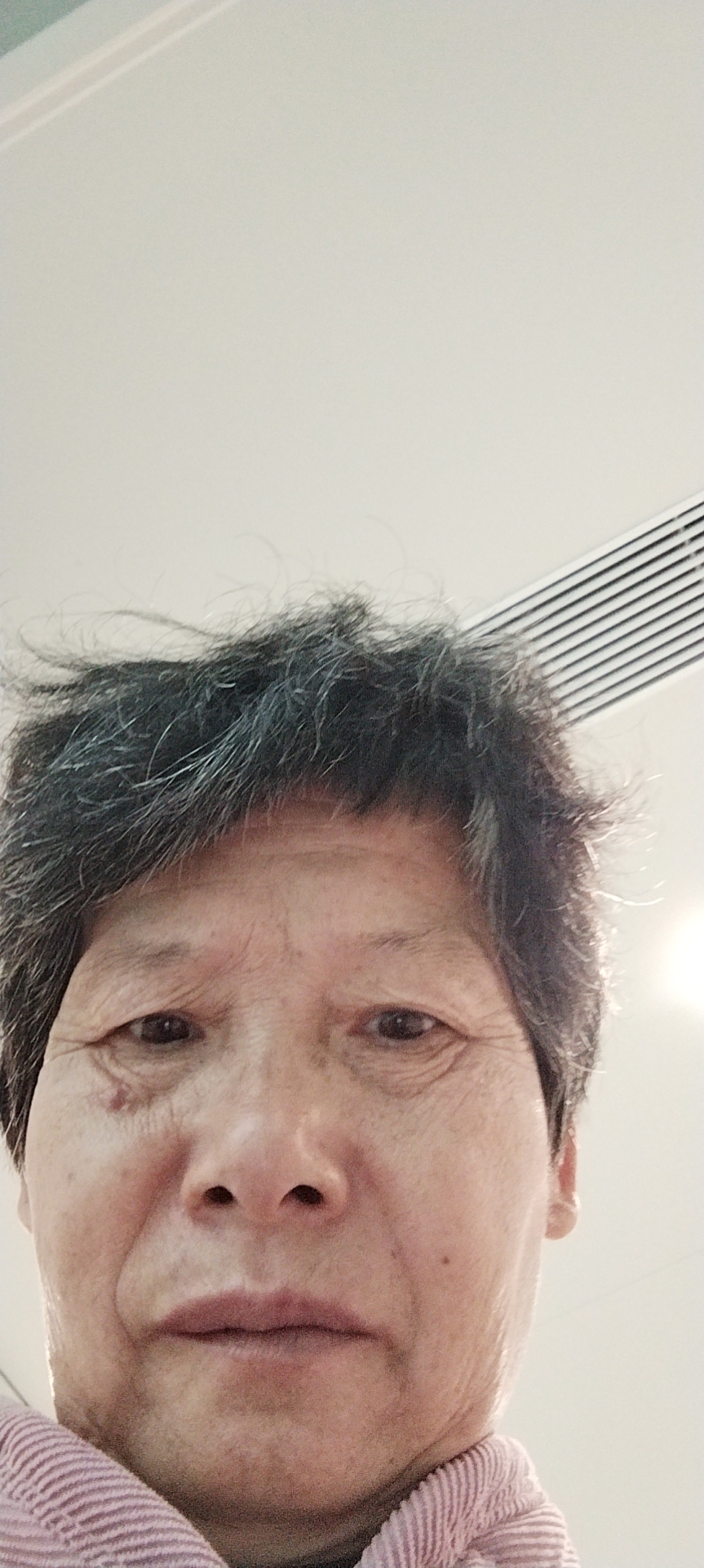周护工照片