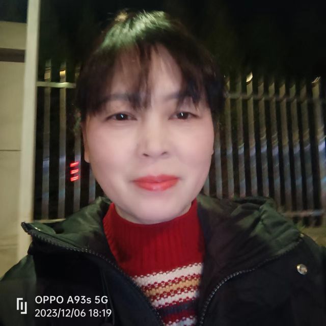 阿姨资料照片
