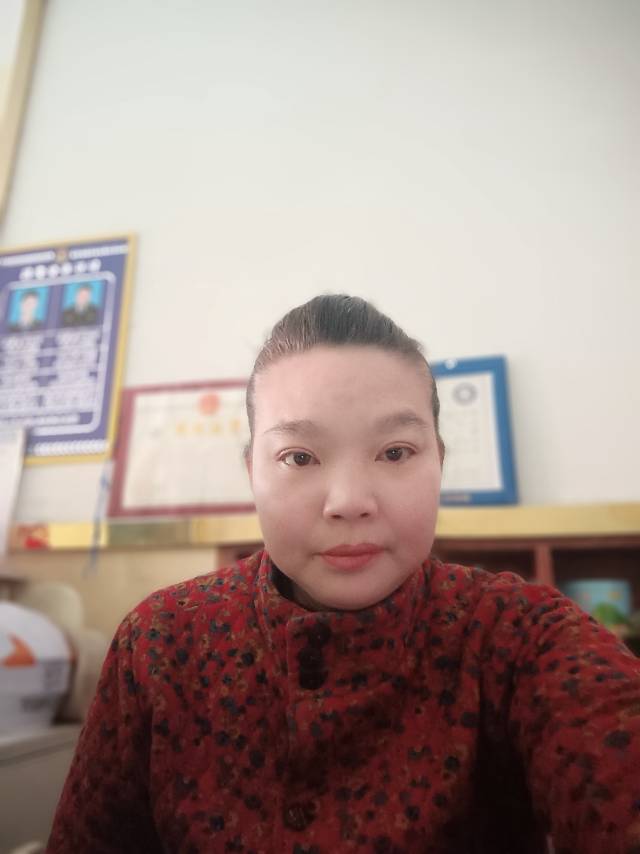 曾阿姨照片