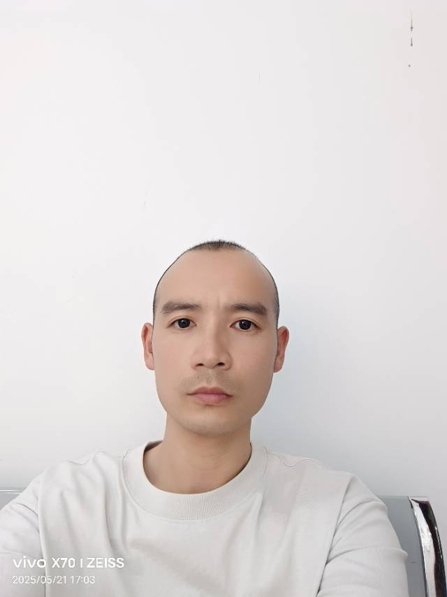 阿姨资料照片