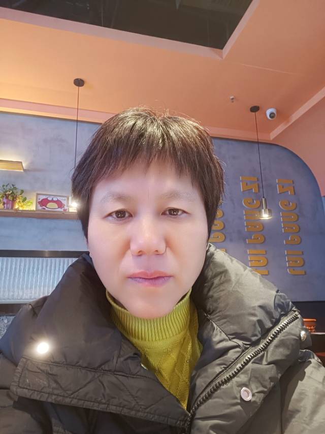 郑阿姨照片