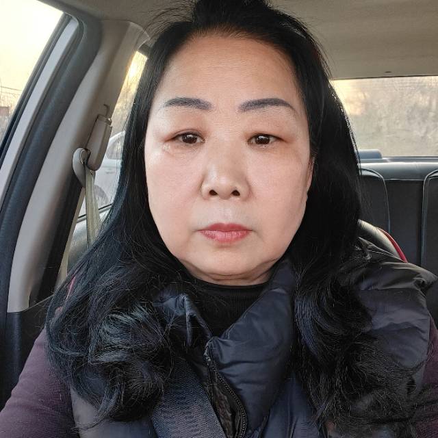 张阿姨照片