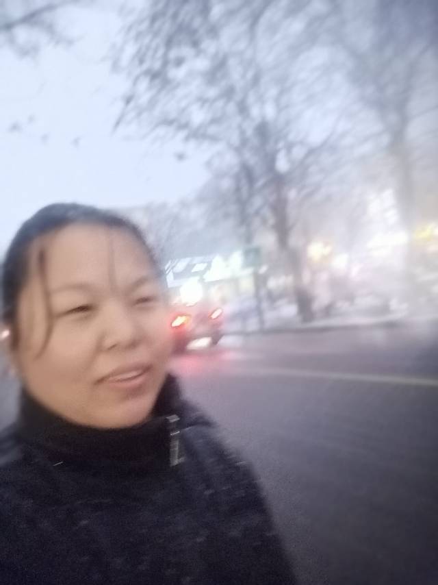 李阿姨照片