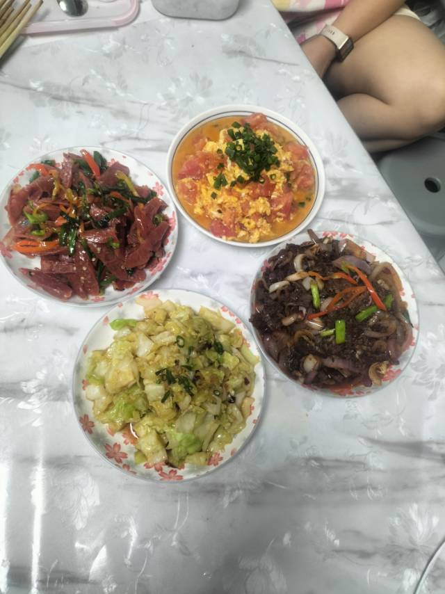 杨阿姨照片