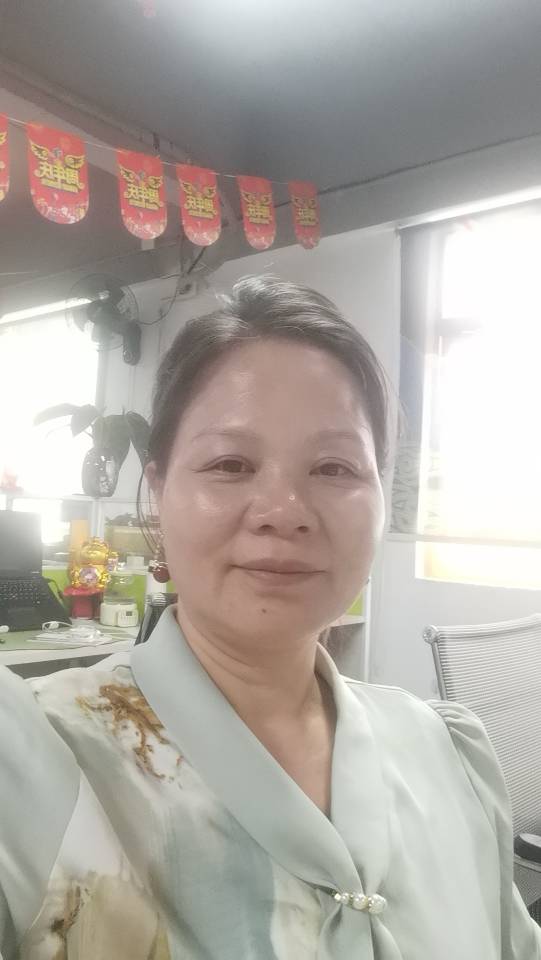 阿姨资料照片