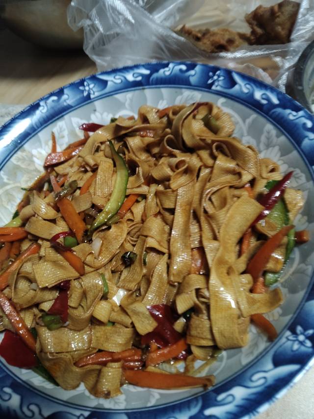 周护工照片