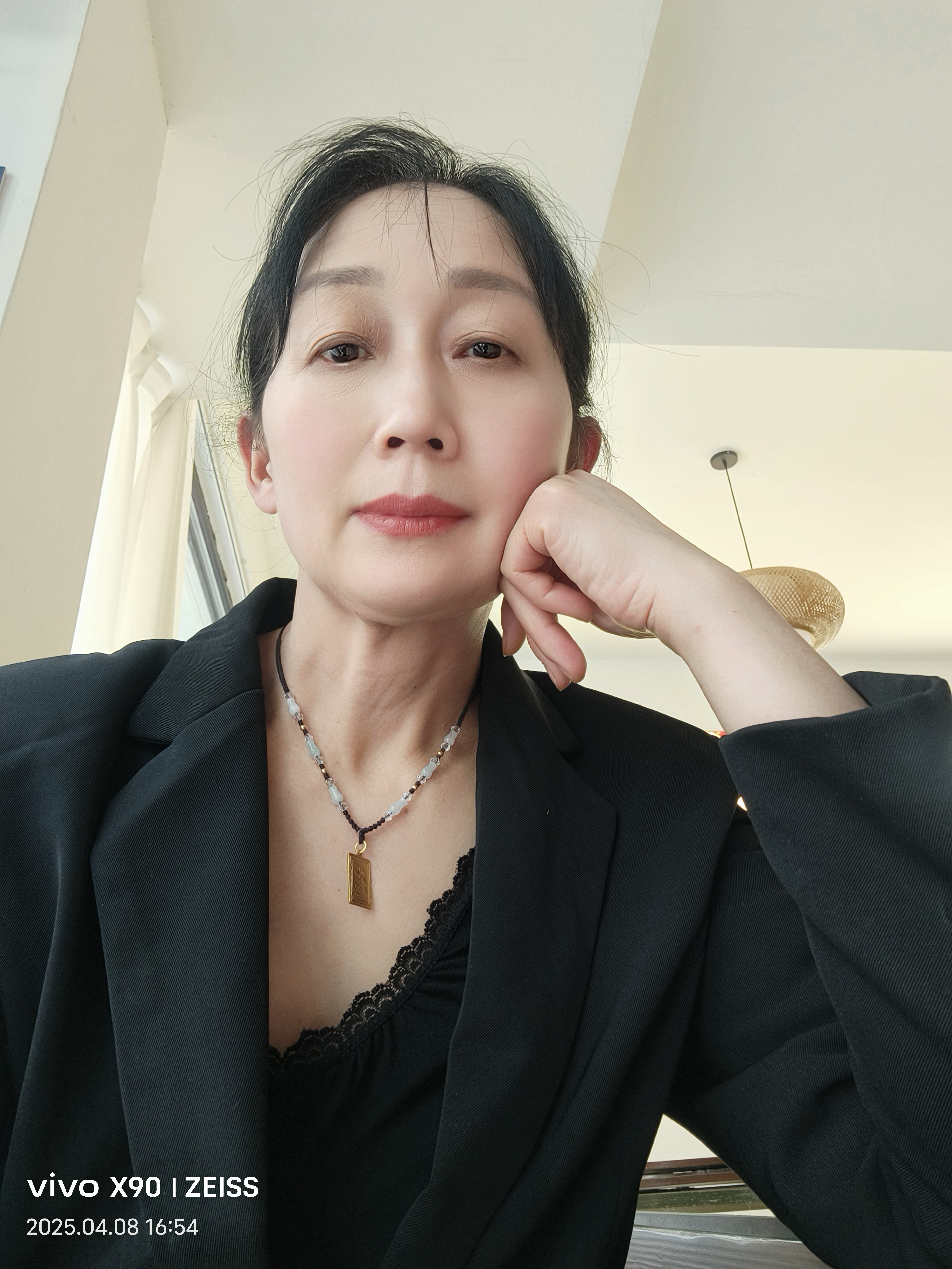 黄护工照片