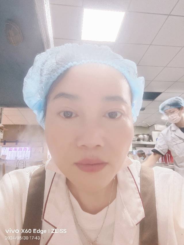 牟阿姨照片
