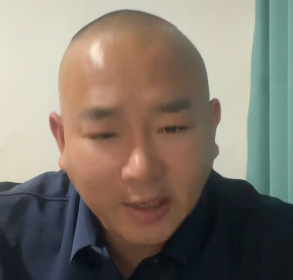 石护工照片