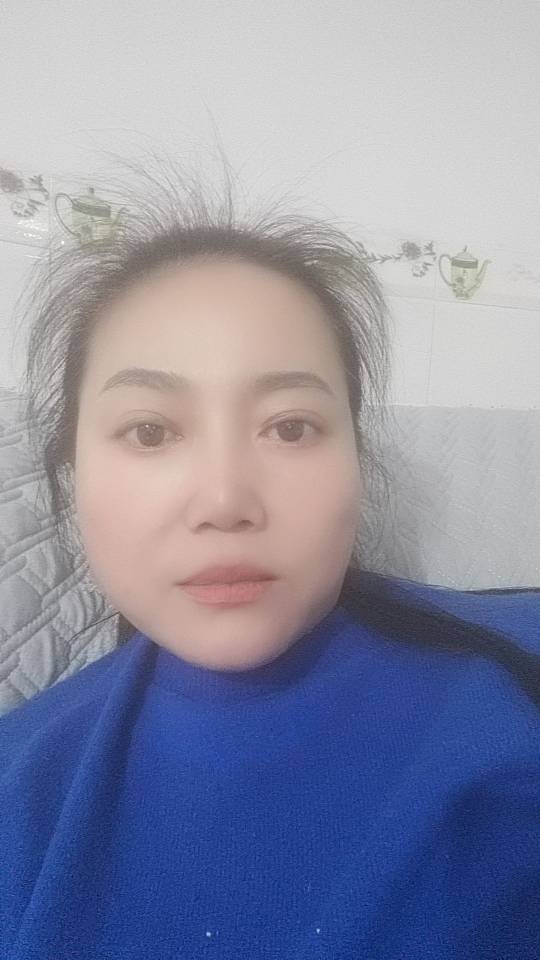阿姨资料照片