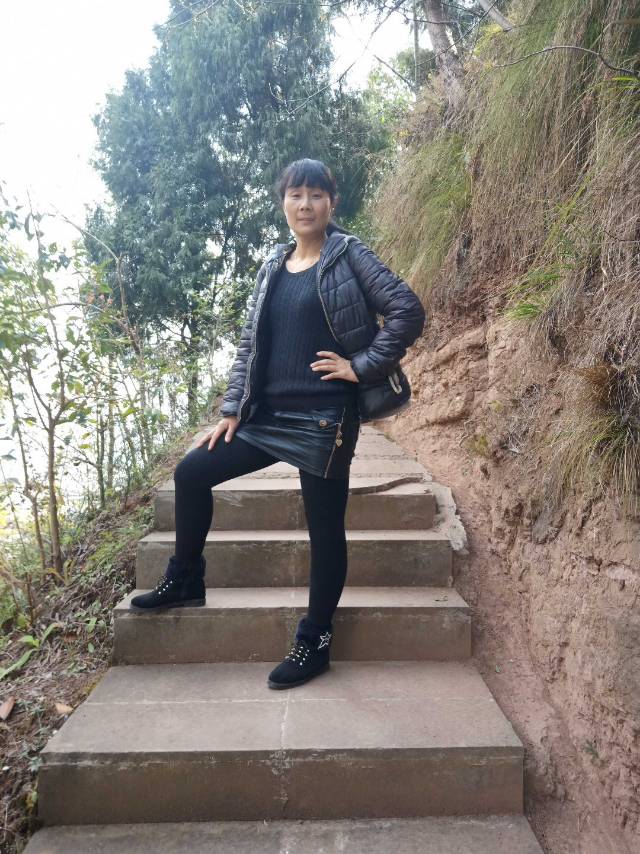 陈阿姨照片