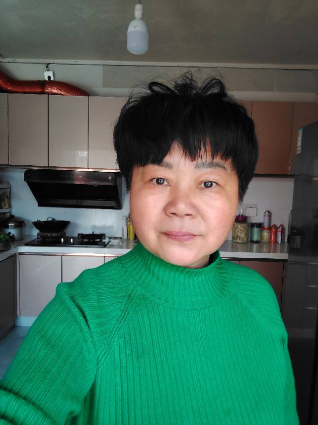 李阿姨照片