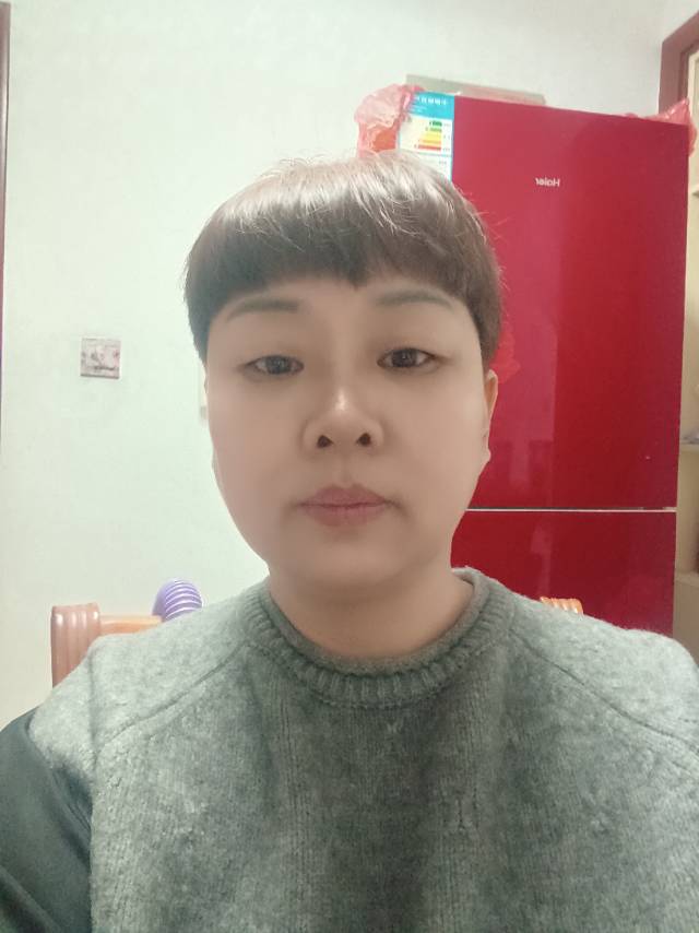 阿姨资料照片