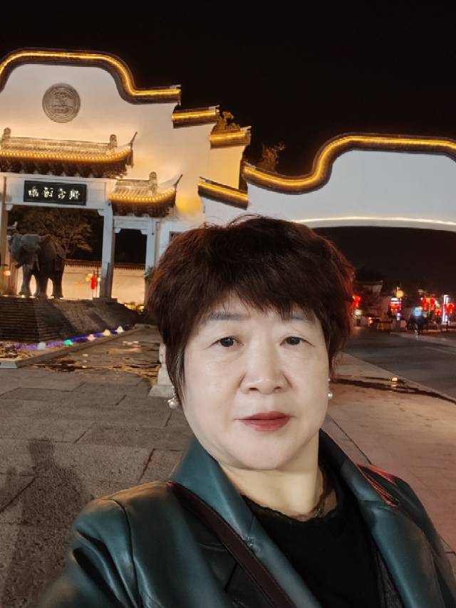 王护工照片
