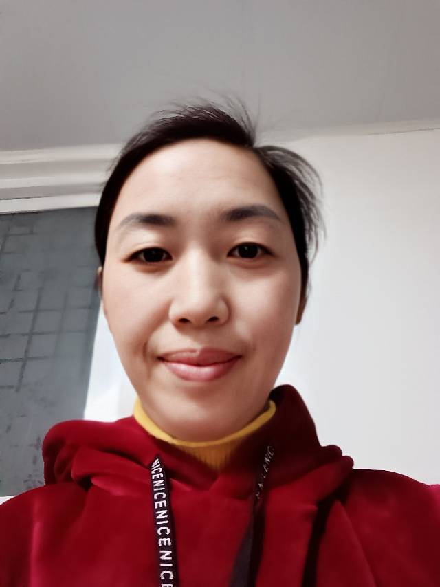 陈阿姨照片