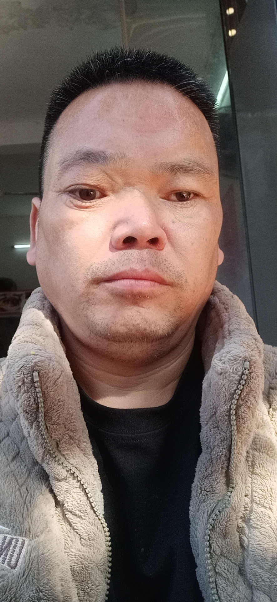 肖护工照片