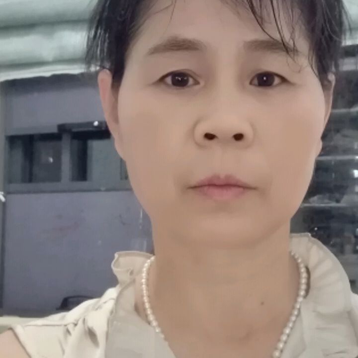 胡阿姨照片