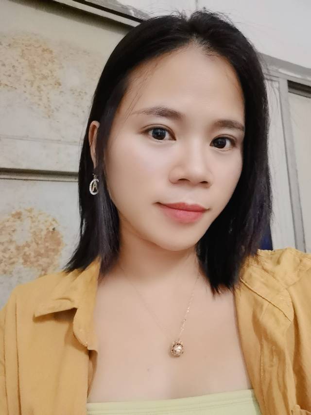 梁护工照片