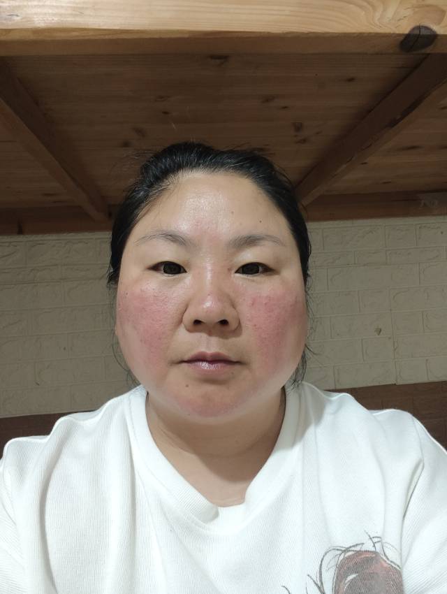 赵阿姨照片