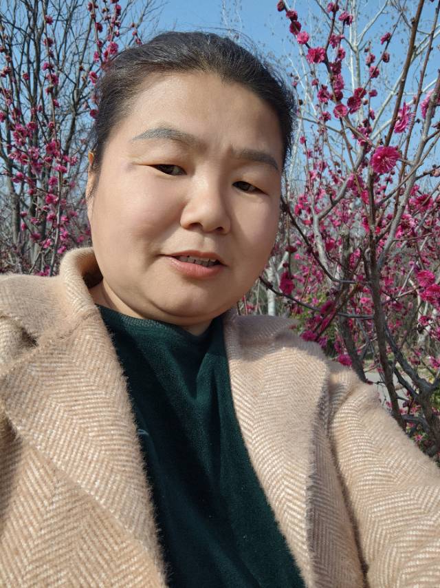 刘阿姨照片