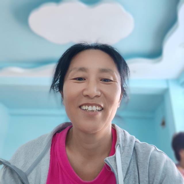 扈护工照片