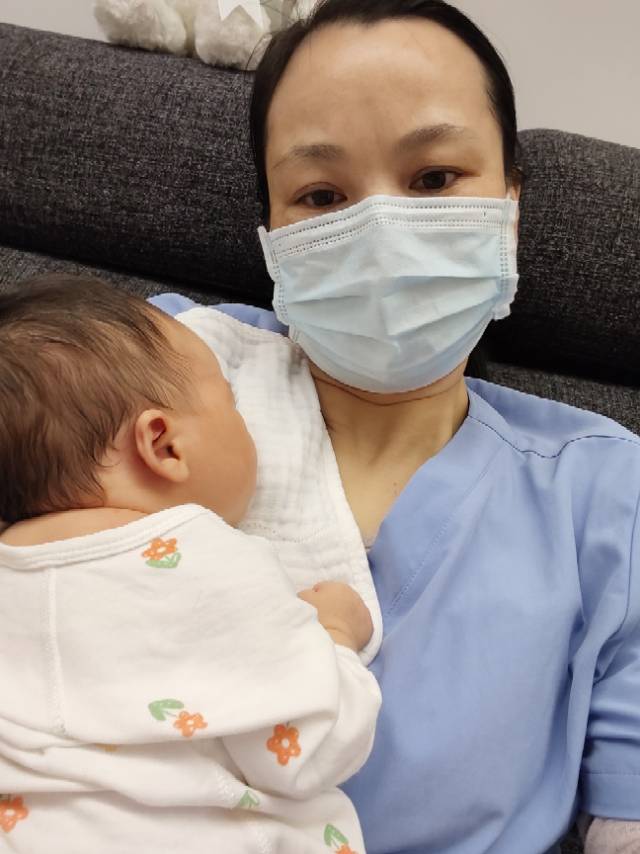 阿姨资料照片