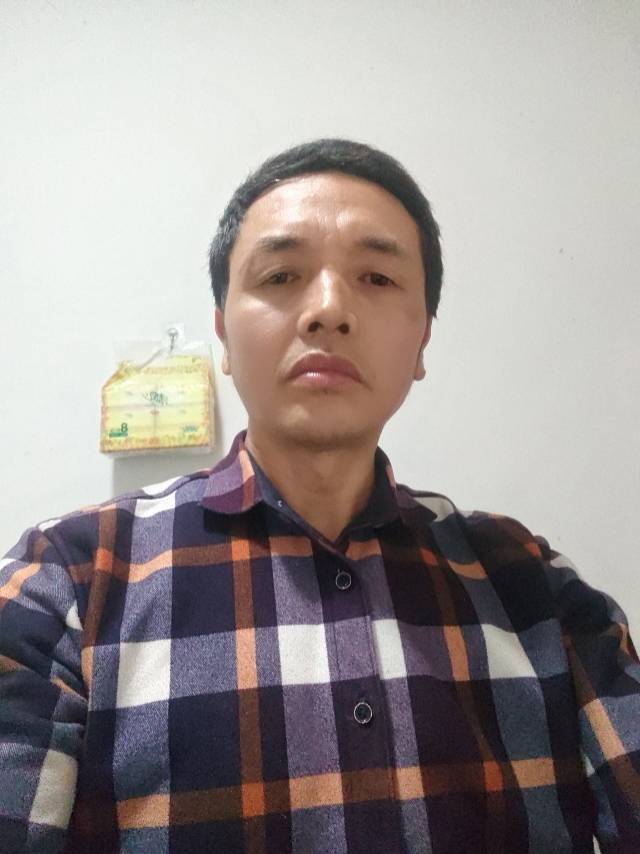 沈护工照片