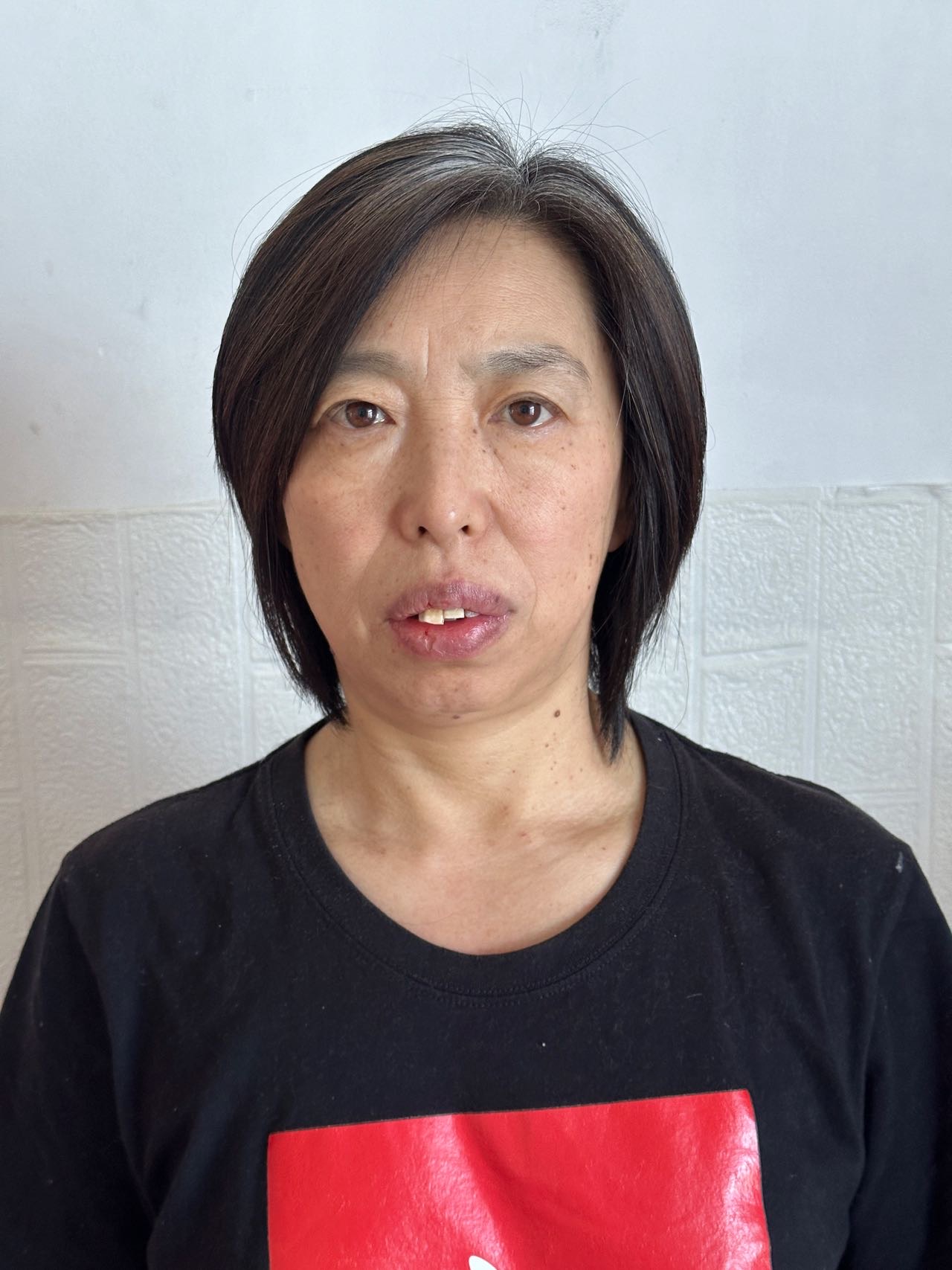 盖阿姨照片
