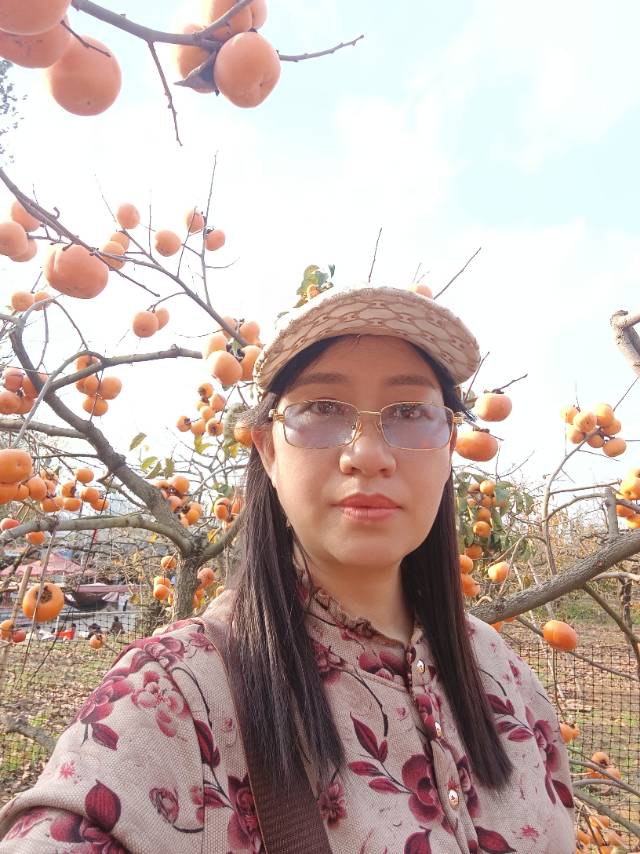 凌阿姨照片