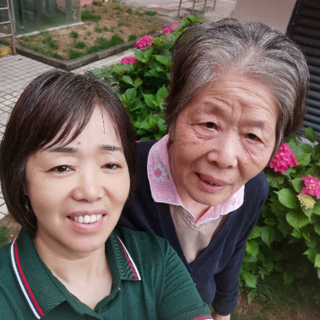 吕护工照片